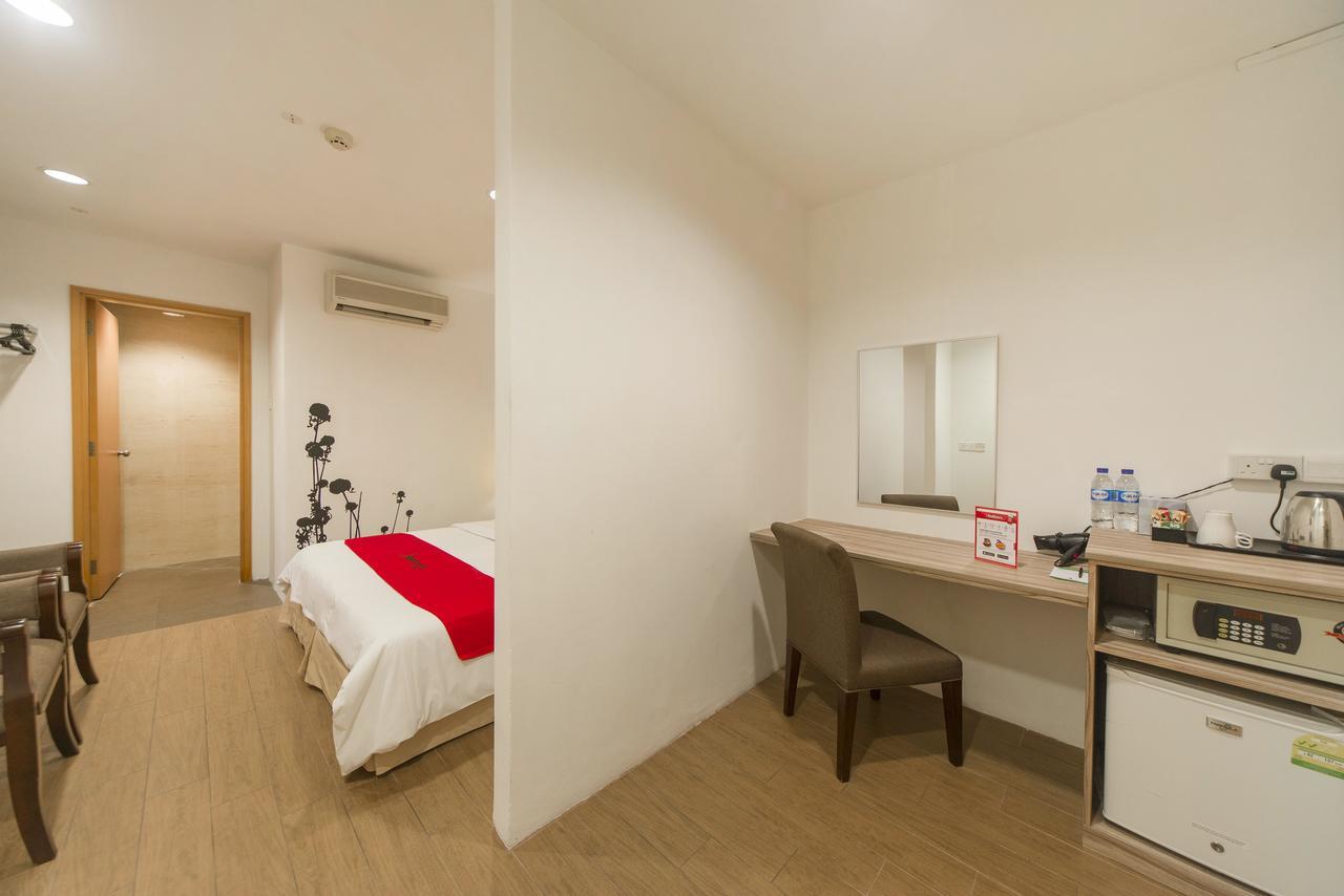 Reddoorz Plus @ Victoria Street Singapur Dış mekan fotoğraf